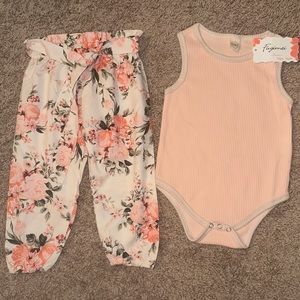 SO CUTE New 2PC Floral Pants/Onesie for the Top. Size says 100 which is a 3T